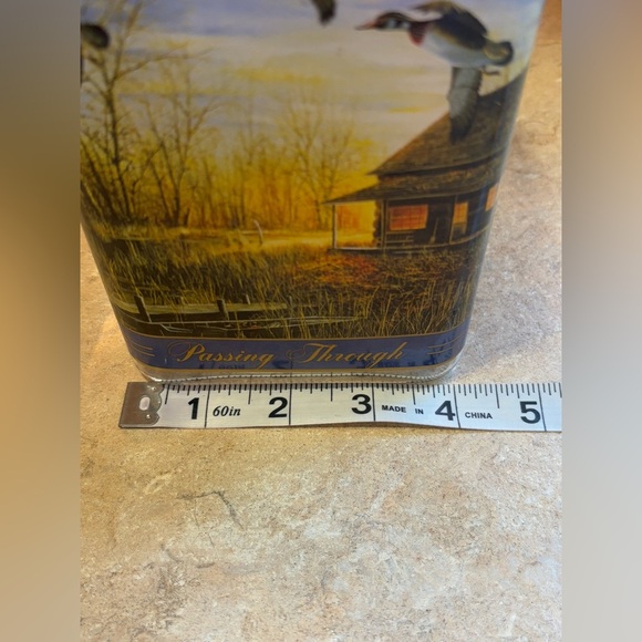 Jim Hansel "Passing Through" Canister Glass 2007 8.25 x 4W With Ducks And Cabin - Picture 7 of 13